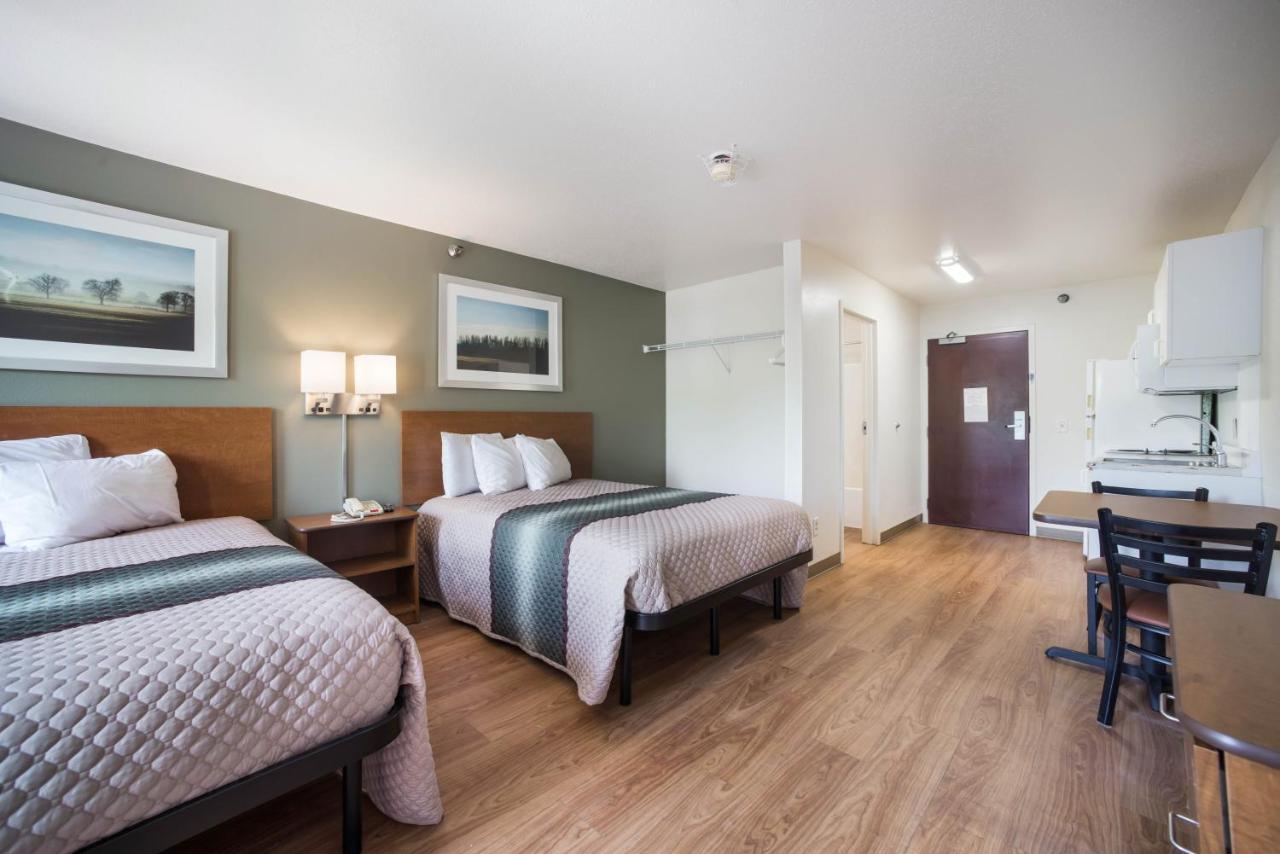 Hometowne Studios By Red Roof St. Louis - Airport/N Lindbergh Hazelwood Ngoại thất bức ảnh