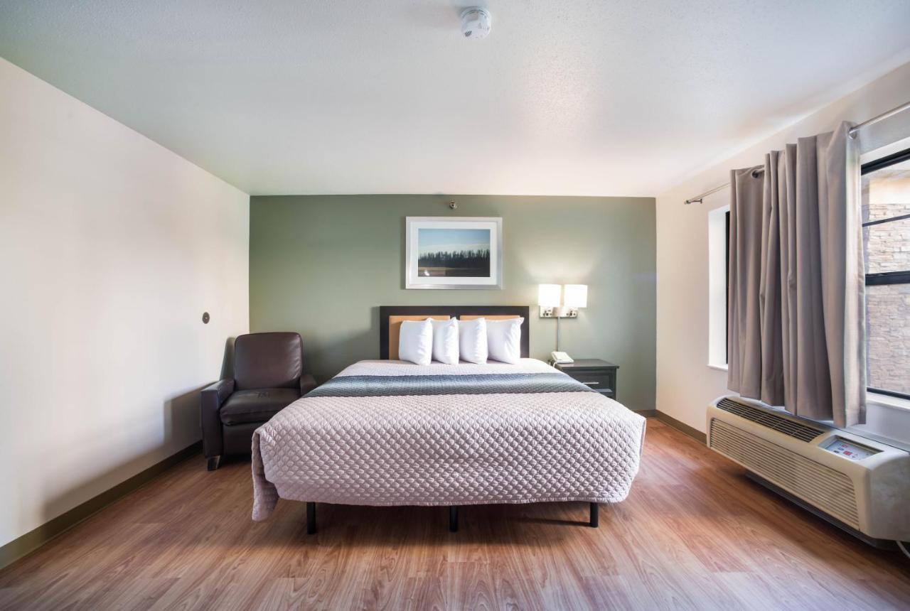 Hometowne Studios By Red Roof St. Louis - Airport/N Lindbergh Hazelwood Ngoại thất bức ảnh