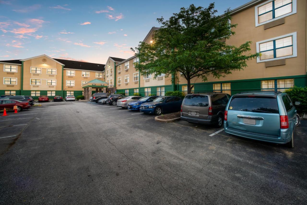 Hometowne Studios By Red Roof St. Louis - Airport/N Lindbergh Hazelwood Ngoại thất bức ảnh